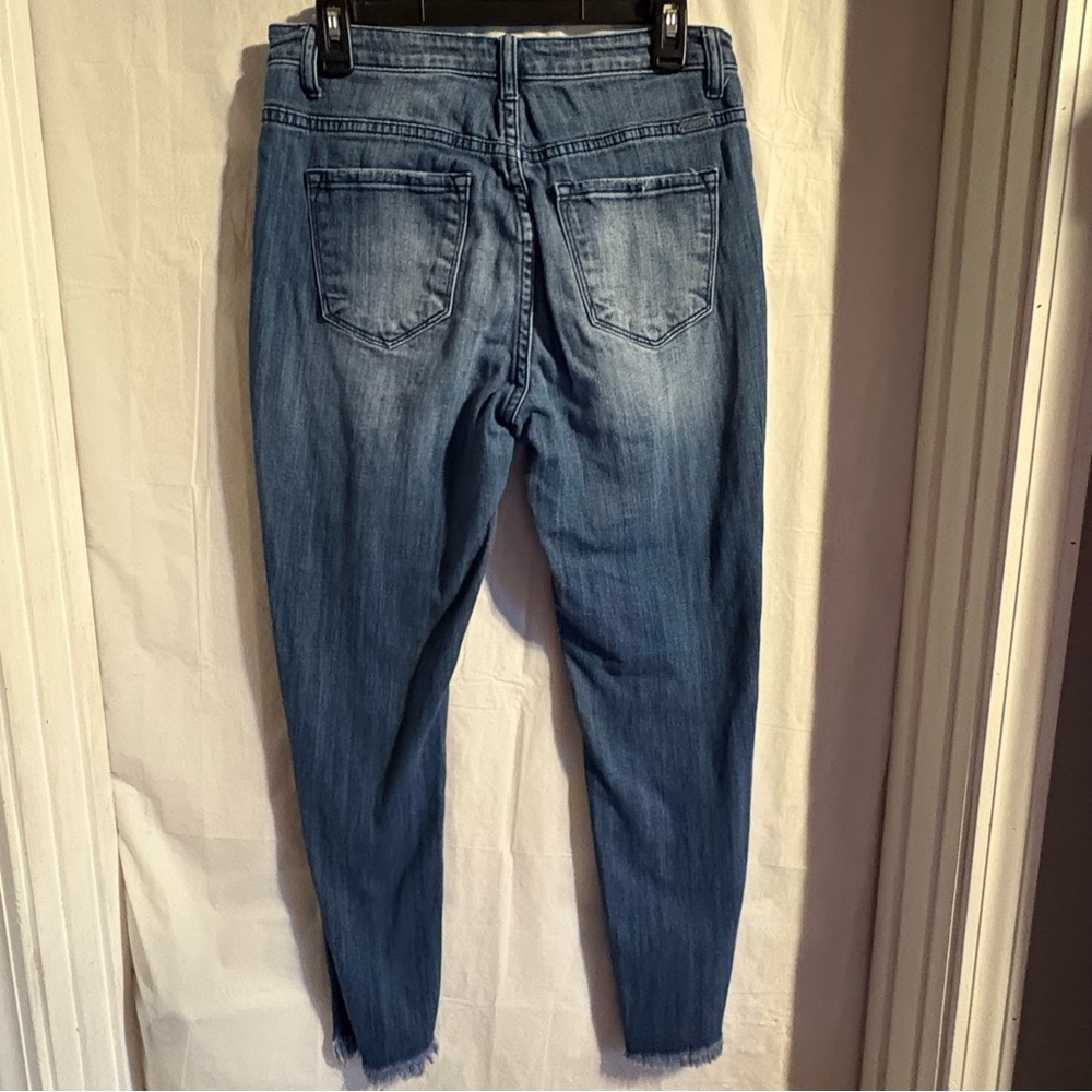 Kancan Dark Wash High Rise Skinny Jeans Size 9/28 Distressed Casual Everyday - Picture 3 of 7